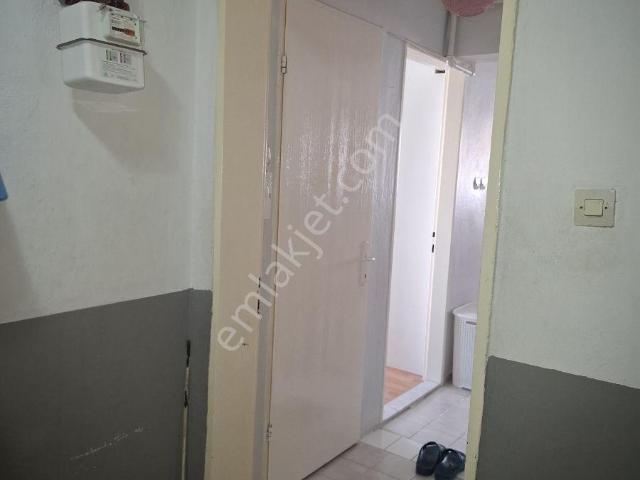 Bornova Evka4 Merkezde Kiralık Ful Eşyalı Daire
