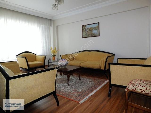 Bornova Evka3 Metro Karşısı Eşyalı Doğalgazlı 3+1 Kiralık Daire