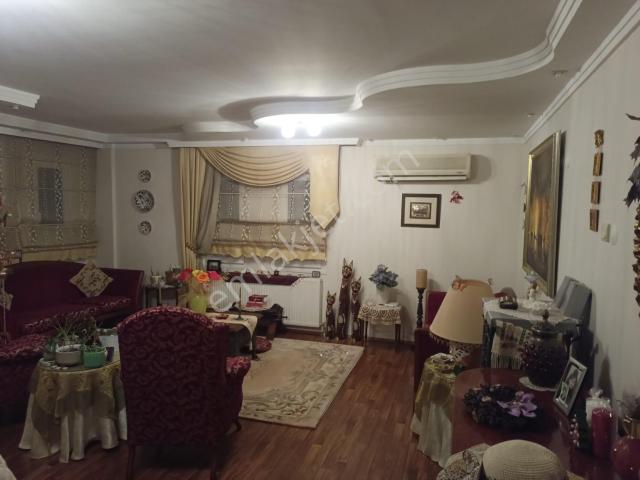Bornova Evka 3 Briç Dış Kent Sitesinde Satılık Daire