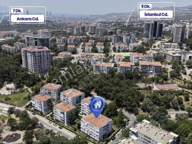 Bornova Evka 3 Esen85 Sitesinde Doğayla İç İçe 3+1 Kiralık Daire