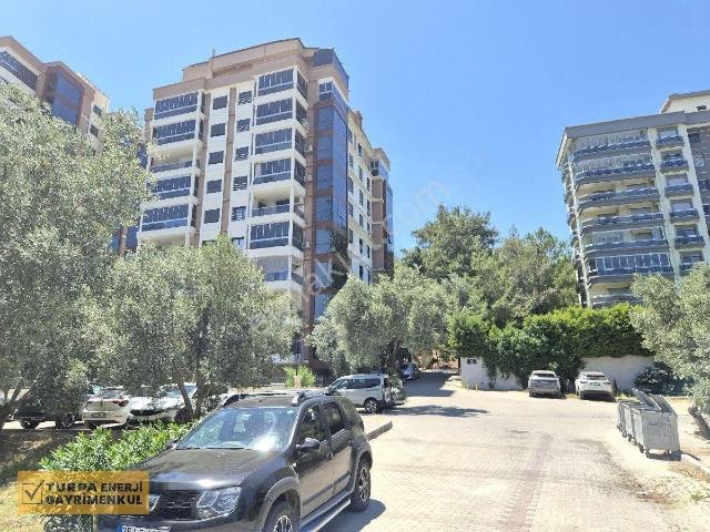 Bornova Evka 3 Gültekin Konaklarında Kiralık 2+1 Daire