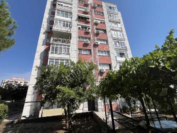 Bornova Evka 4te Balkonlu, Çift Cepheli, Ara Kat Eşyasız 2+1