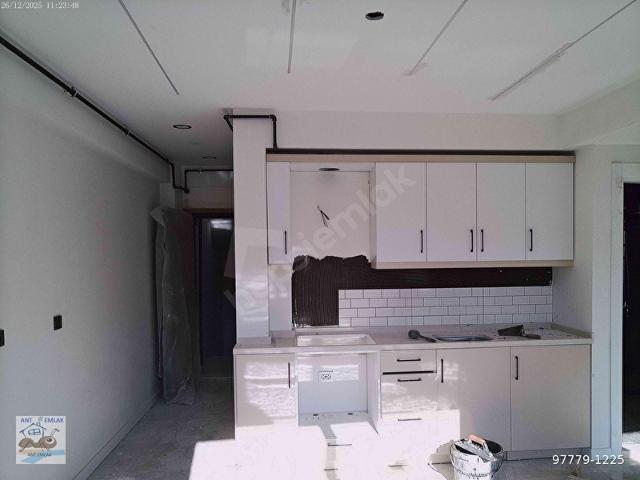 BORNOVA EGE ÜNİVERSİTESİ KARŞISI 50 M2 1+1 SIFIR KİRALIK DAİRE