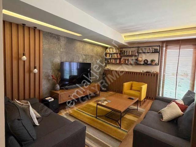 Bornova Ergene'de 120m² Balkonlu 3+1 Dubleks Daire