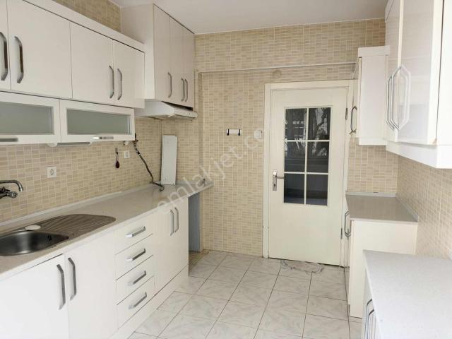 Bornova Erzene Mahallesi 3+1 Satılık Daire