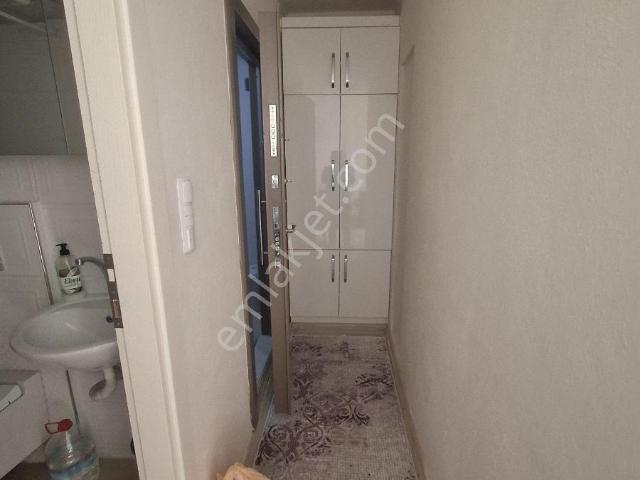 Bornova İnönü Mah Kiralık Eşyalı 1+1 Daire