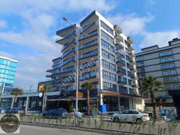 Bornova Latif Aydemir Business'da,eşyalı 1+1 Kiralık Lüks Daire