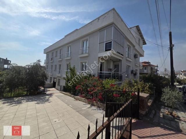 Bornova 3+1 Eşyalı Kendine Ait Bahçeli Doğalgazlı