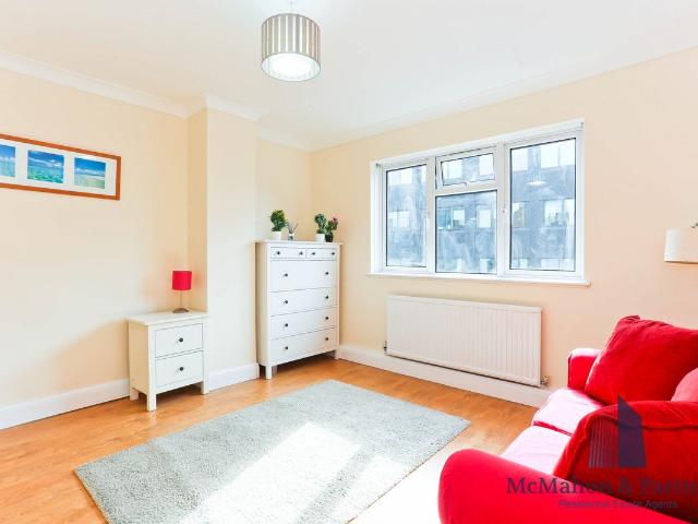 Borough High Street, London SE1, Studio to rent, £1,625 pcm | PrimeLocation