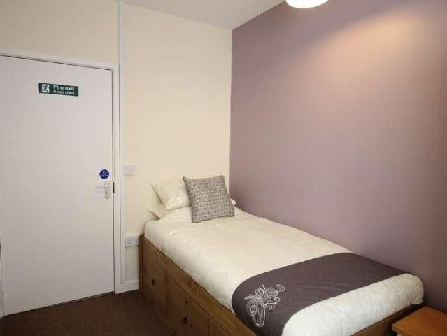 Borough Road, Burton Upon Trent, DE14