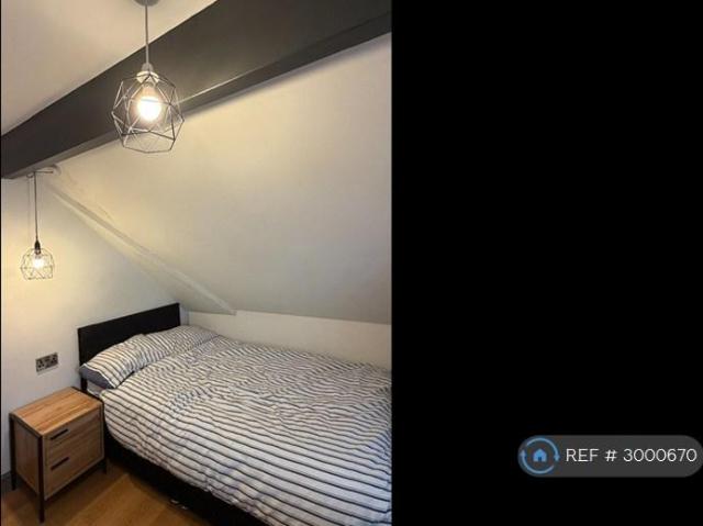 Borough Road, Middlesbrough, TS1 1 bed in a house share to rent £460 pcm £106 pw