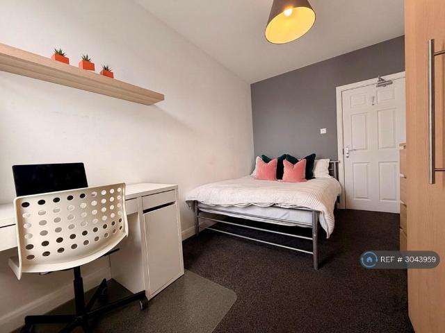 Borough Road, Middlesbrough, TS1 1 bed in a house share to rent £475 pcm £110 pw