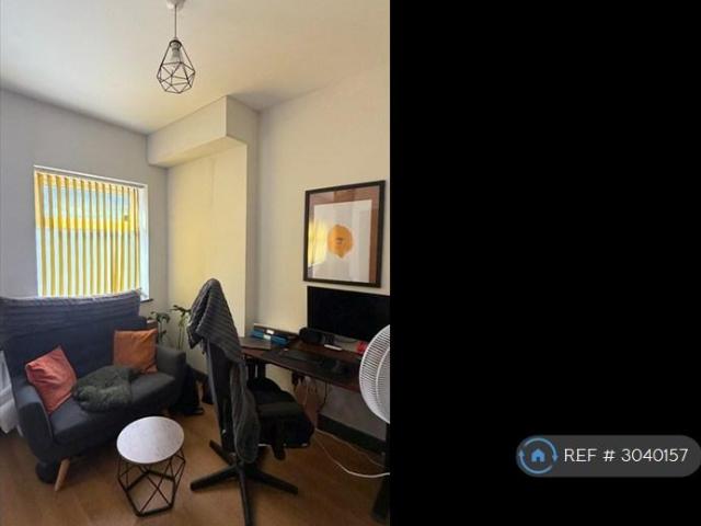 Borough Road, Middlesbrough, TS1 Studio to rent £680 pcm £157 pw