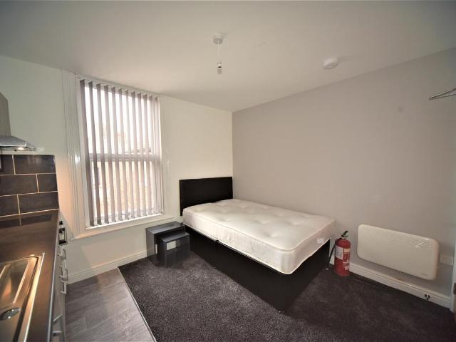 Borough Road, Middlesbrough, North Yorkshire TS1, 1 bed flat to rent, £550 pcm | PrimeLocation