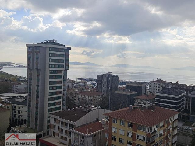 Bostancıda Bağdat Caddesine 3.Binada Deniz Manzaralı 4+2 Sıfır Dubleks Daire EMLAK MASASI