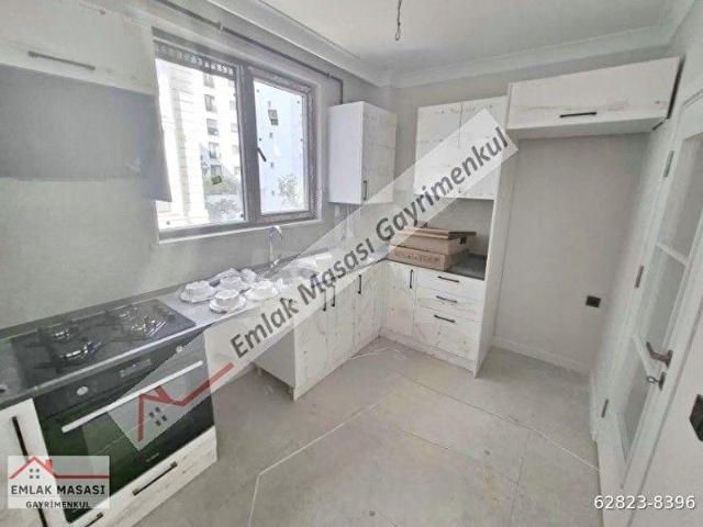 Bostancıda Gösteri Merkezine Yakın 2+1 Sıfır Daire EMLAK MASASI