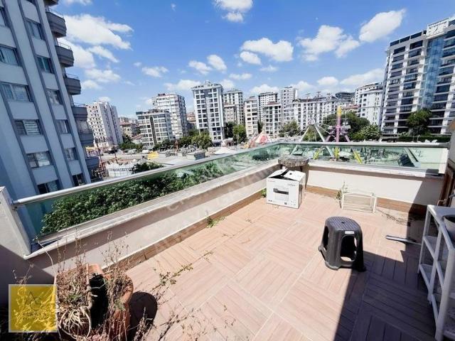 Bostancı Gösteri Yakını Kiralık 3+2 Eşyasız / Eşyalı Dubleks