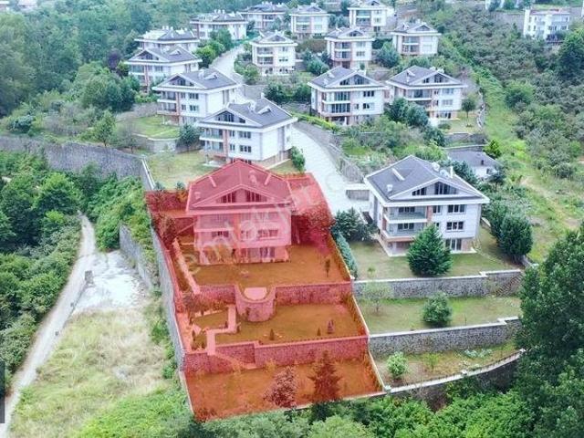 Bostancı Villalarının En Gözdesi Deniz Manzaralı Ultra Lüx Villa