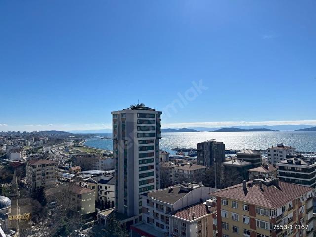 BOSTANCI'DA LEBİDERYA DENİZ MANZARALI, TERASLI, 200m2 4+2 BOŞ DAİRE