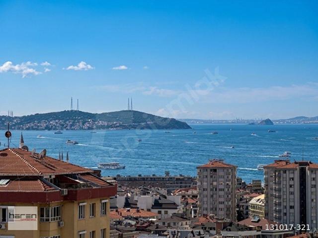 BOSTANCIDA SIFIR BİNADA DENİZ MANZARALI TERASLI LÜKS DUBLEKS DAİRE