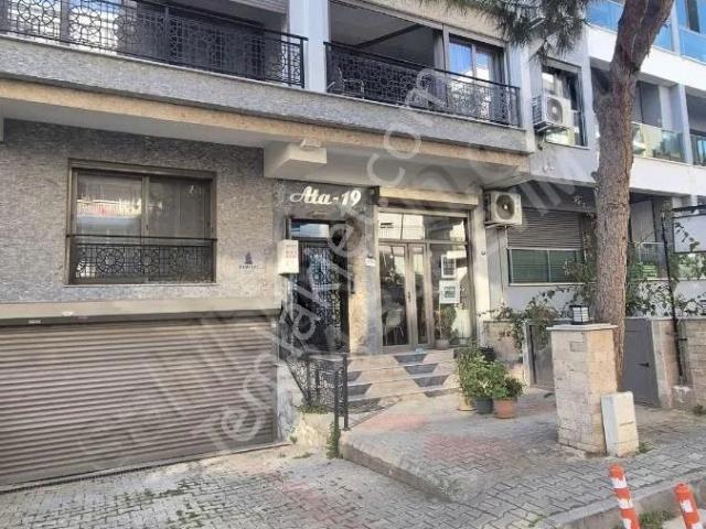 Bostanlı Migros Yakını 90m² 1+1 Satılık Daire
