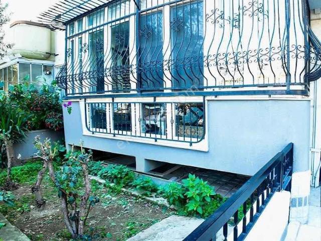 Bostanlı Cemal Bağcı Parkı Karşısı Müstakil Bahçeli Satılık 3+1