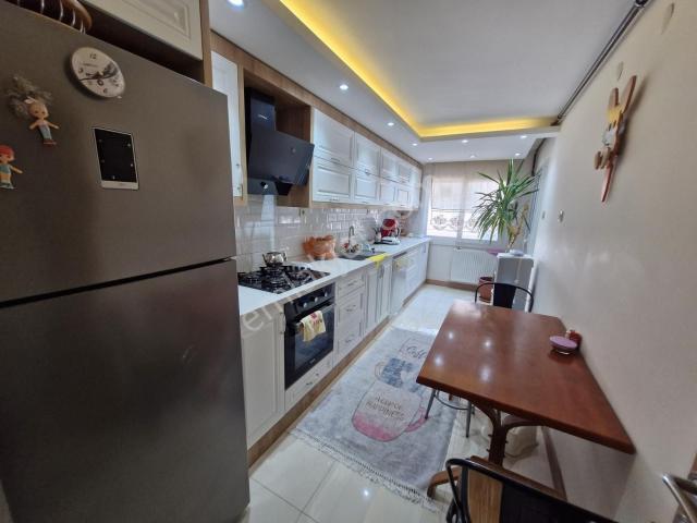 Bostanlı Da Full Lüks Tadilatlı Eşyalı 3+1 Doğalgazlı Mkd Emlak