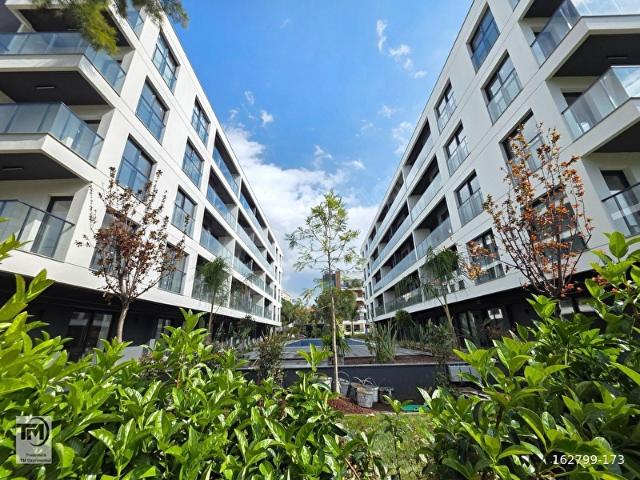 Bostanlı Trademark Sense 'de Sessiz ve Prestijli Kiralık 1+1