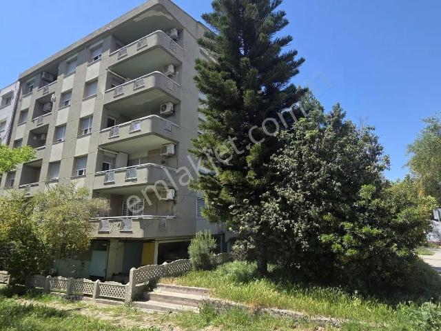 Bostanlı Villalar Bölgesi, Dereboyu Cepheli, Satılık 4+1 Daire