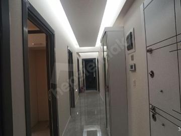 BOSTANLI YILLAR SOKAKTA SIFIR 3+1 OTOPARKLI ASANSÖRLÜ BOŞ DAİRE