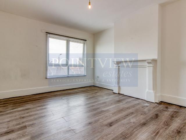 Bostall Hill, London SE2, 1 bed flat to rent, £1,250 pcm | PrimeLocation