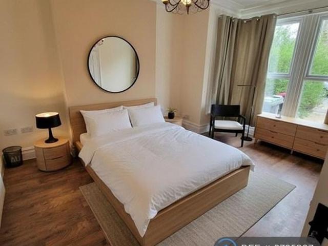 Boston Avenue, Southend On Sea, SS2 1 bed in a house share to rent £700 pcm £162 pw