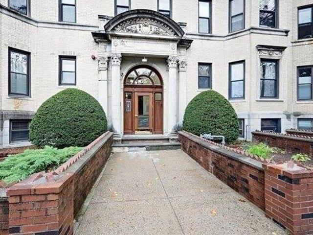 Boston MA 02215 105516284