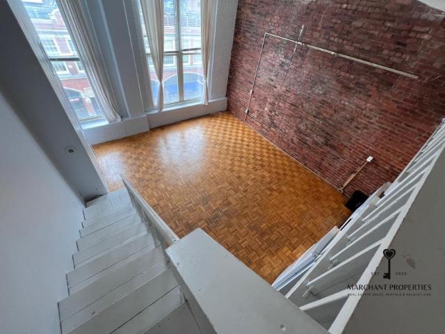 Boston MA 02215 94859227