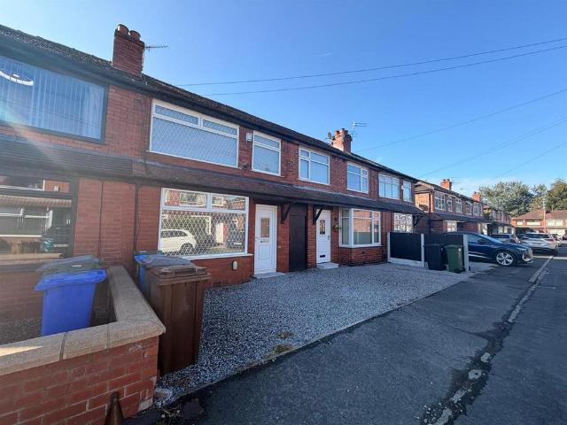 Boswell Avenue, Manchester M34 2 bed house to rent £1,100 pcm £254 pw