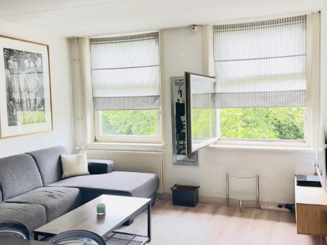 Bos en Lommerweg, furnished 2 bedroom apartment