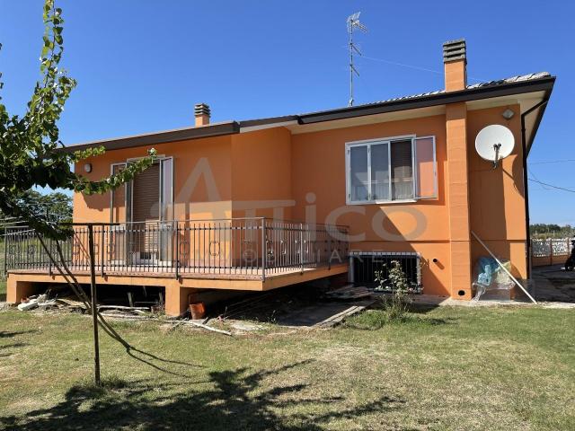 Bosaro RO 9 vani 160mq