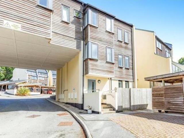 Boscawen Woods, Truro, 2 Bedroom Flat
