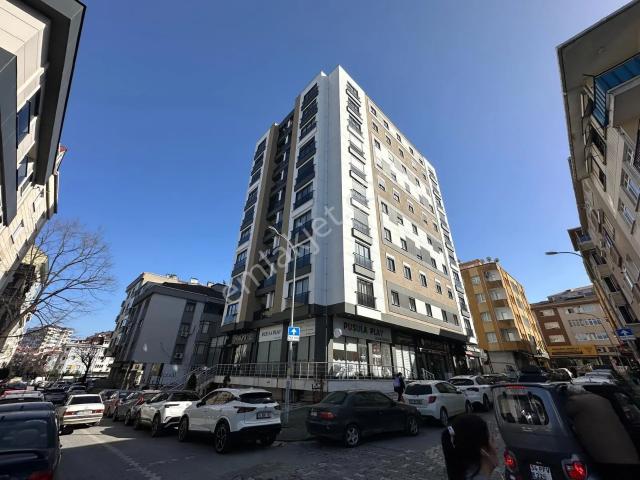 Bosforce'dan Ümraniye Çarşıda 3+1 Eşyalı Kiralık Daire