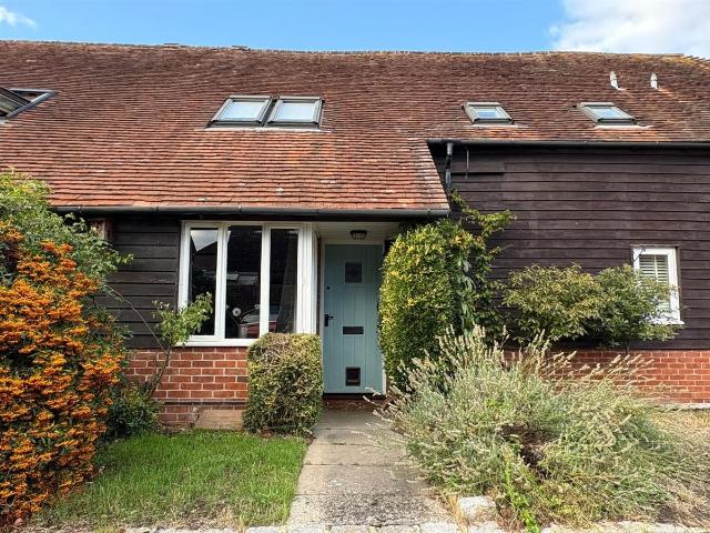 Bosley Crescent, Wallingford OX10, 1 bed terraced house to rent, £1,200 pcm | PrimeLocation
