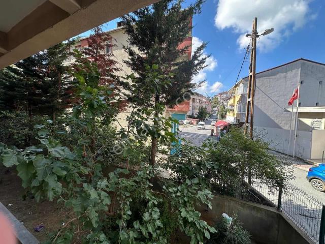 Bosna Bulvarına Çok Yakın Mesafede Ulaş St. Yenilenmiş 2+1 Daire