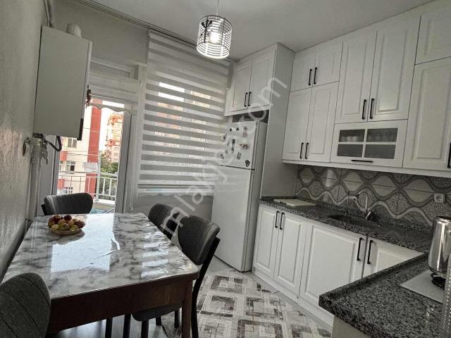 Bosna Hersek Mah. 3+1 Ara Kat Bakımlı Satılık Daire