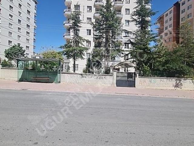Bosna Mesajcaddesi Üzerinde 3+1 Güneycepheli Kiralık Arakat Dair