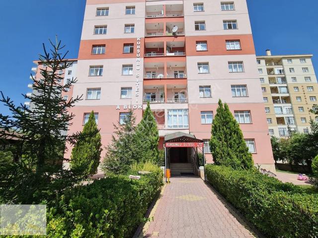 Bosna Sağlık Ocağı Karşısında 3+1 Kiralık Daire