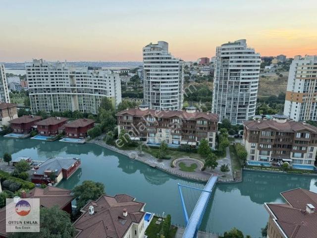 Bosphorus Cıty Göl Manzaralı Satılık 1+1 Balkonlu Daire 85 M²