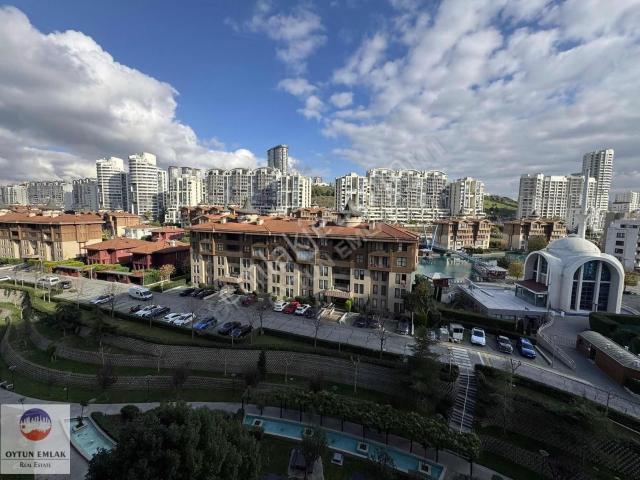 Bosphorus Cıty Göl Manzaralı Satılık Ferah 3+1 Daire 122 M²