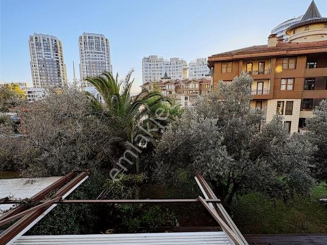 Bosphorus City 2.sıra Boş Eşyalı Satılık 4+1 Yalı Dairesi