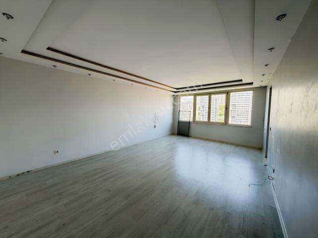 Bosphorus City 3+1 134 M2 Boş Kullanıma Hazır Full Manzaralı