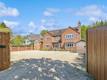 Boss Lane, Hughenden Valley HP14, 6 bed detached house to rent, £5,750 pcm | PrimeLocation