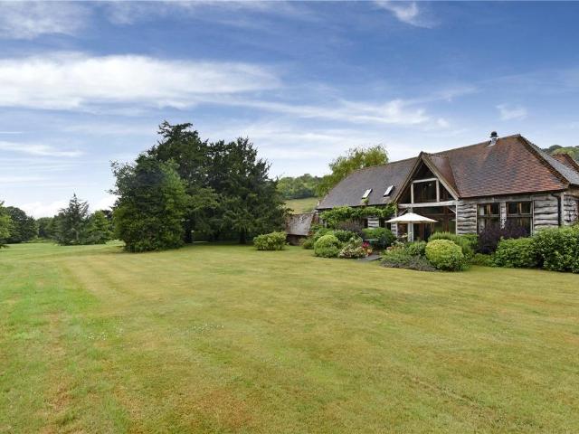 Bottom Lane, Checkendon, Reading, RG8 5 bed detached house to rent £4,000 pcm £923 pw